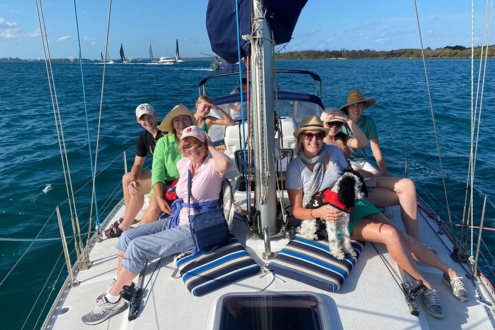 Afternoon Broadwater Sailing Cruise