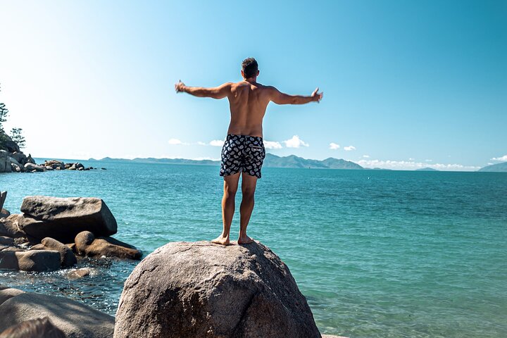 Circumnavigate Magnetic Islands Famous Five