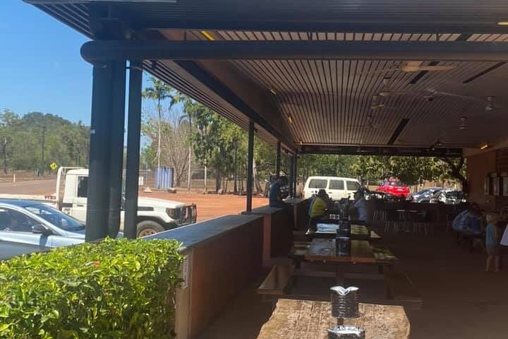 Jumping Crocodile Cruise transfers from Darwin City