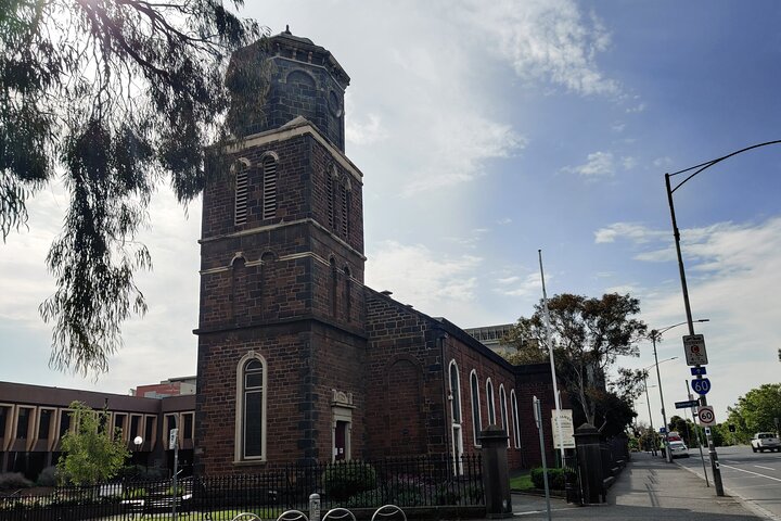 Melbourne's Oldest Buildings: Historic Walking Tour