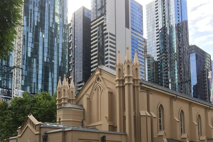 Melbourne's Oldest Buildings: Historic Walking Tour