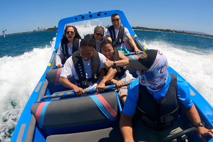Gold Coast & Surfers Paradise – Parasail & V8 Jetboat Combo