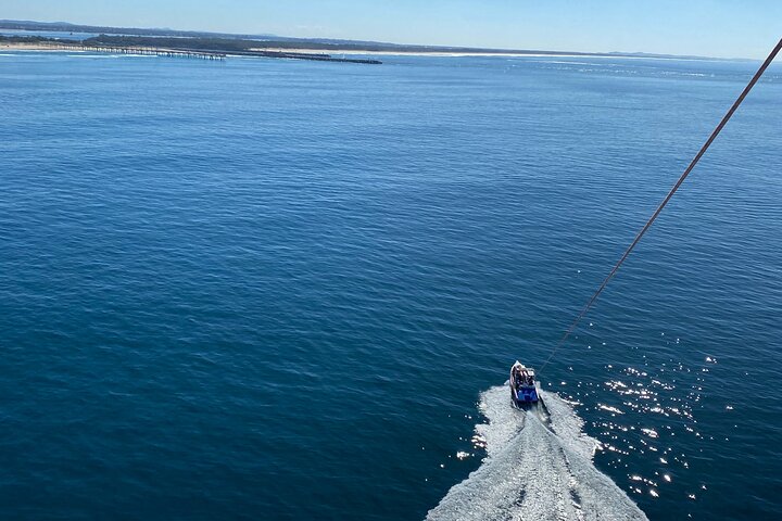 Gold Coast & Surfers Paradise - Parasail & V8 Jetboat Combo