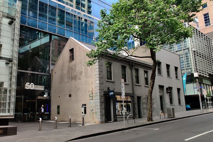 Melbourne's Oldest Buildings: Historic Walking Tour