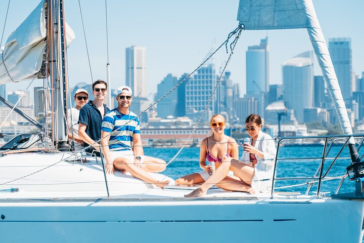 Luxury Yacht Charter on Sydney Harbour