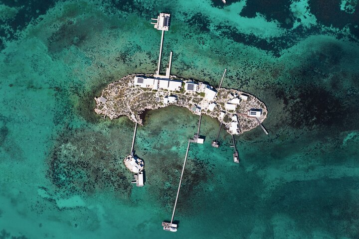 Abrolhos Islands Scenic Flyover