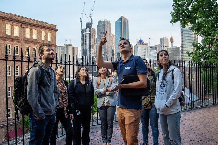 Sydney Small-Group Walking Tour: The Rocks & Botanic Garden