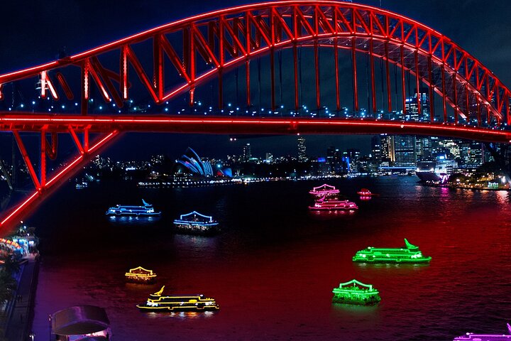 Sydney VIVID Festival – Small Group Cruise (PRIVATE)