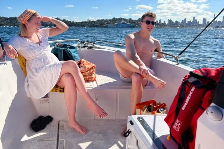 Drive Yourself Boat Hire in Sydney Harbour