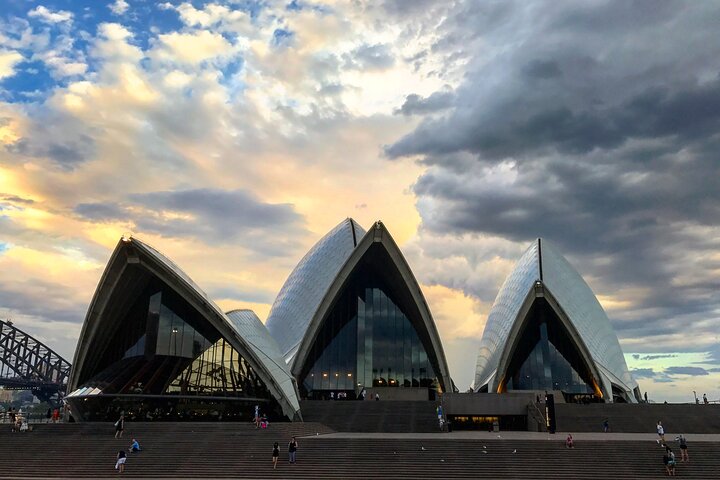 Sydney Small-Group Walking Tour: The Rocks & Botanic Garden