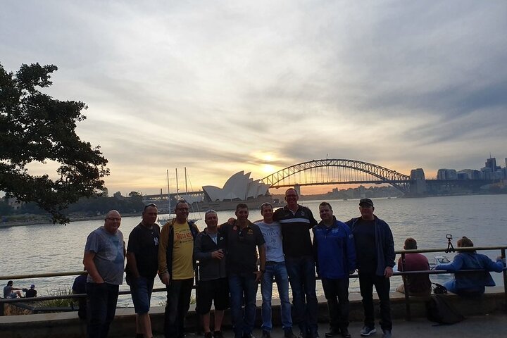 Private Custom Tour with a Local Guide Sydney