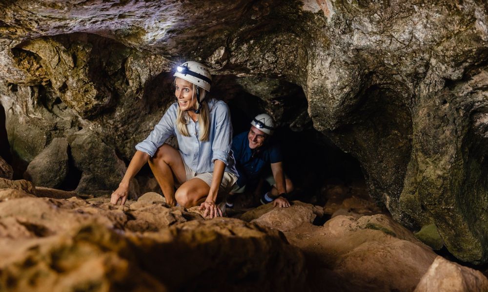 Capricorn Caves Adventurer Tour – 2 Hours