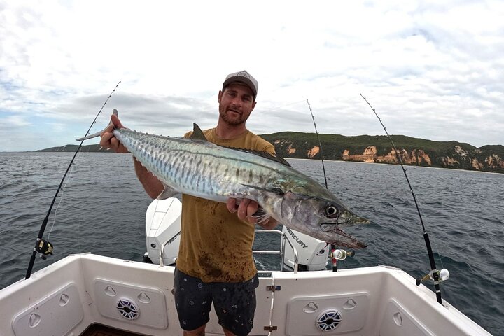 Private Charter – 7.5 Hour Offshore Luxury Fishing