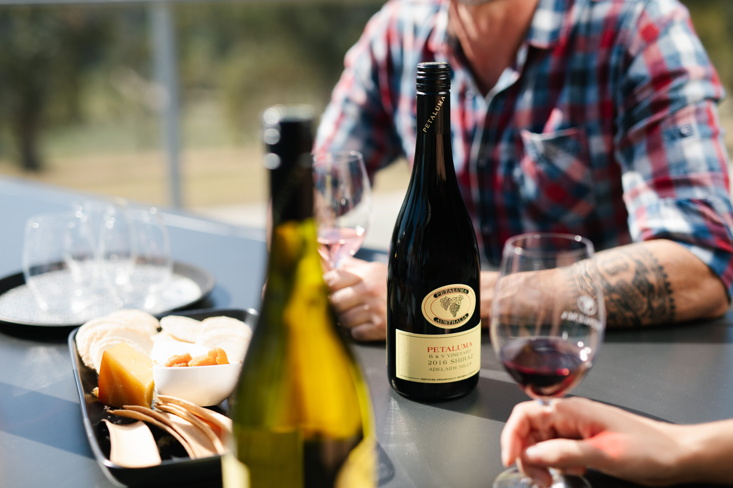 Petaluma Yellow Label – Distinguished Vineyards & Seasonal Platter Package (TC)