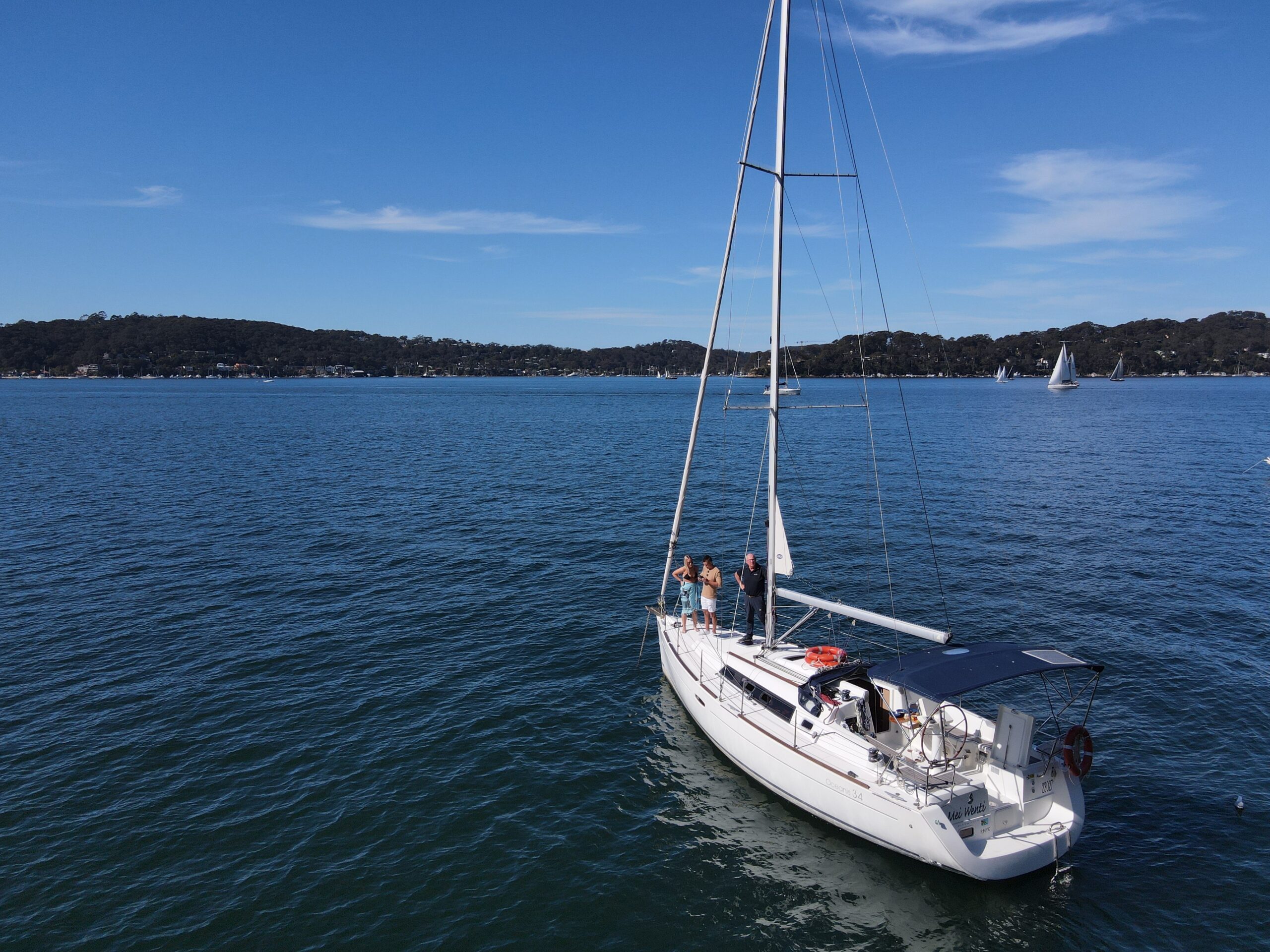 4 hr Skippered Yacht Charter for 2 to 6 Guests