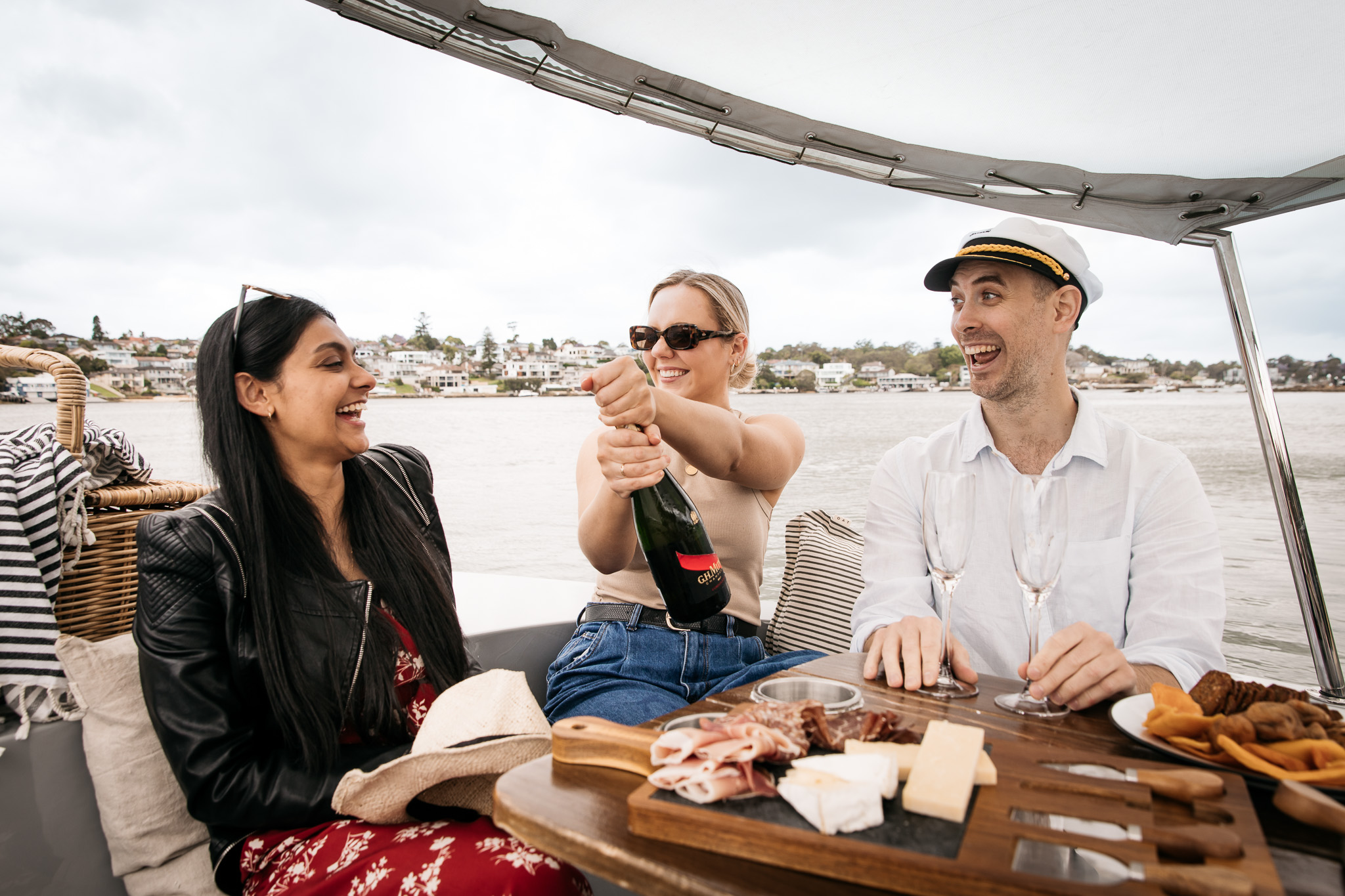 GoBoat Sydney - 3 Hour Electric Picnic Boat Hire (up to 8 people)