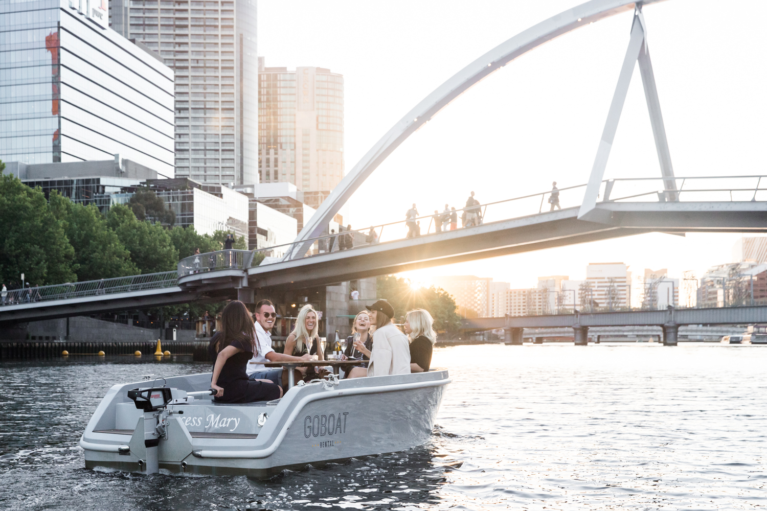 GoBoat Melbourne – 1 Hour Electric Picnic Boat Hire (up to 8 people)