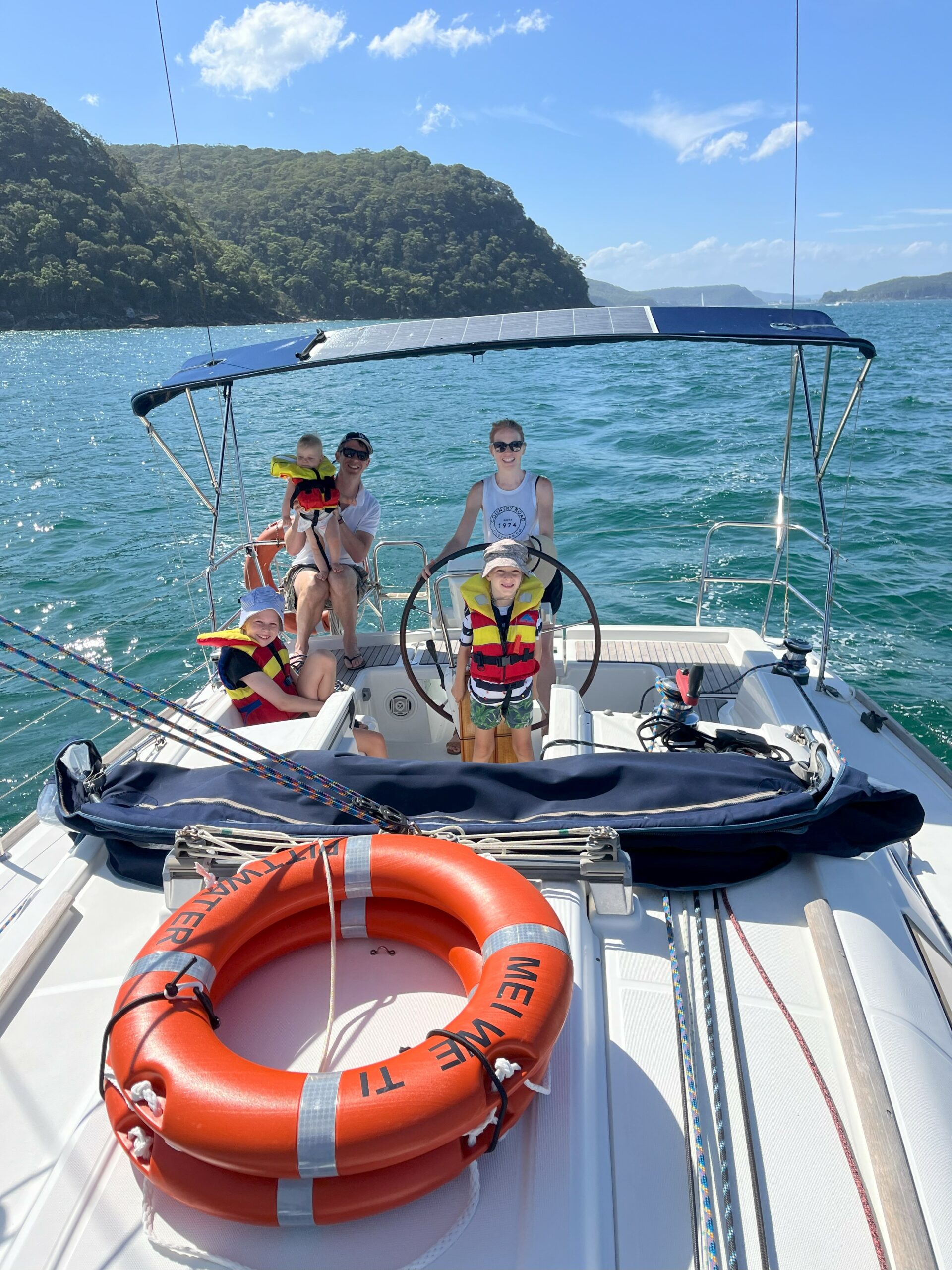 4 hr Skippered Yacht Charter for 2 to 6 Guests