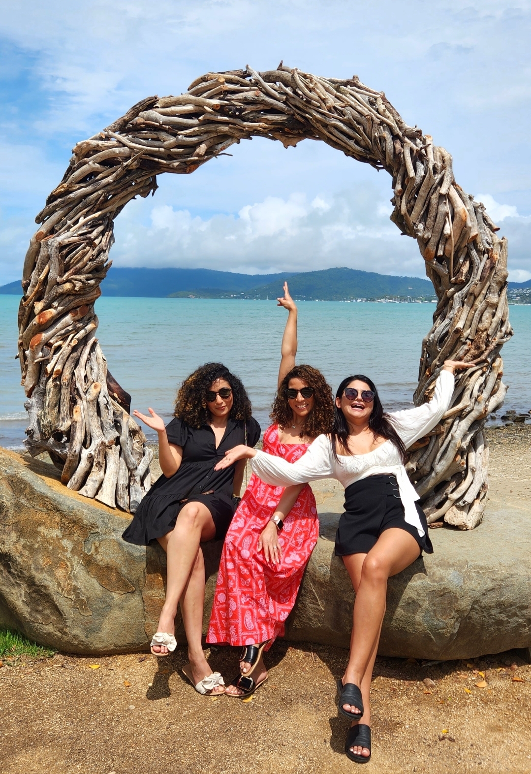 Airlie Beach Explorer- Snapshots, Sights and Highlights