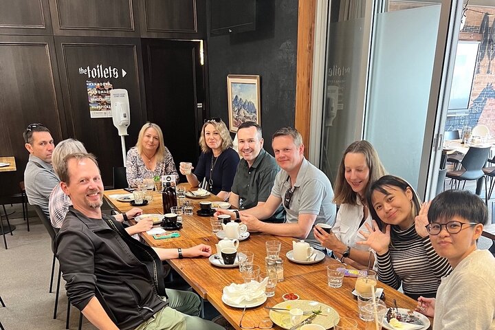 Adelaide City Mt. lofty and Hahndorf Cruise Ship Tour w/ Lunch