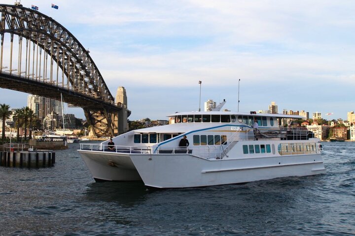 New Years Eve Cruise on Sydney Harbour