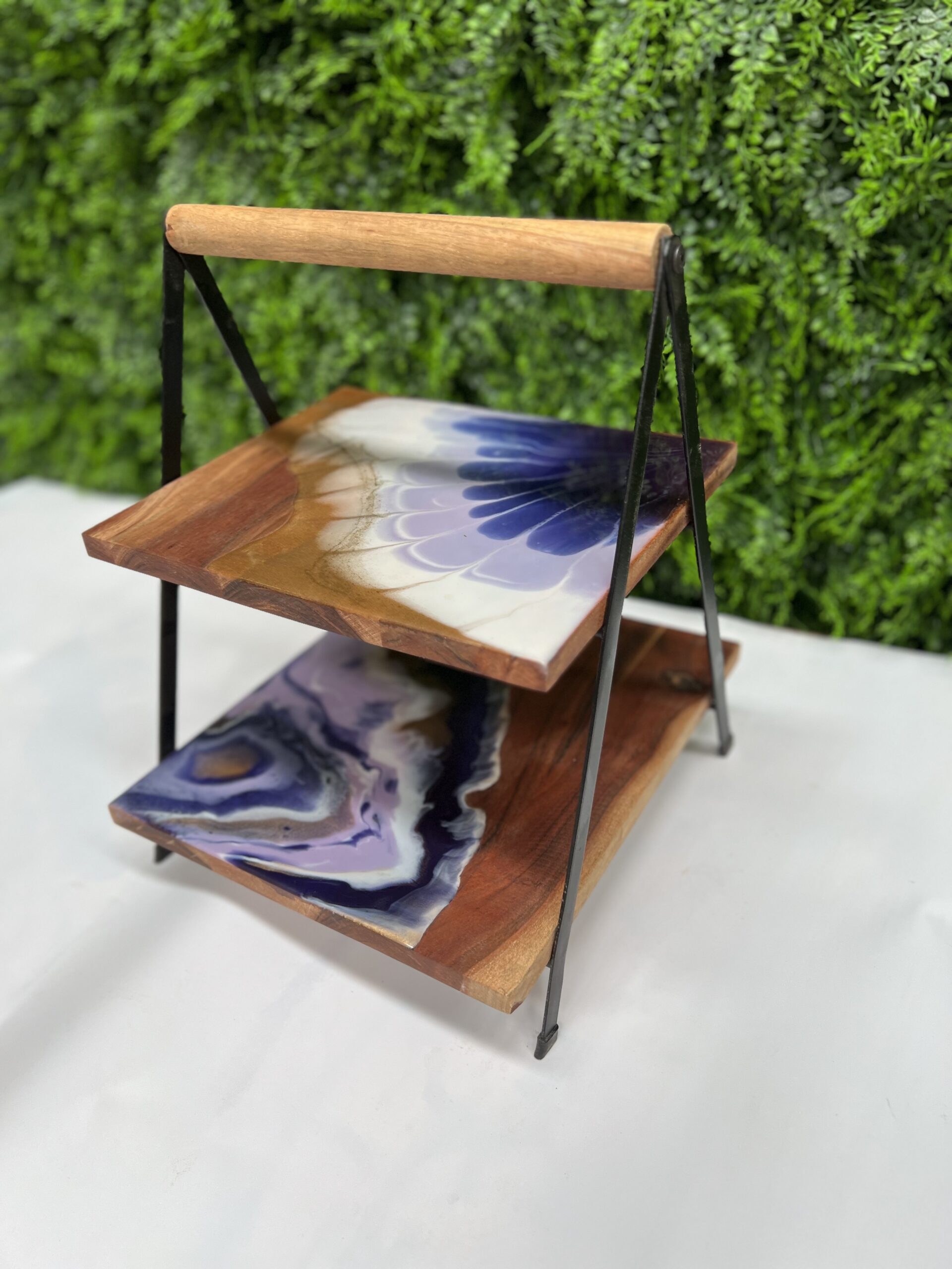 Z 2 Tier Serving Stand – Resin Art