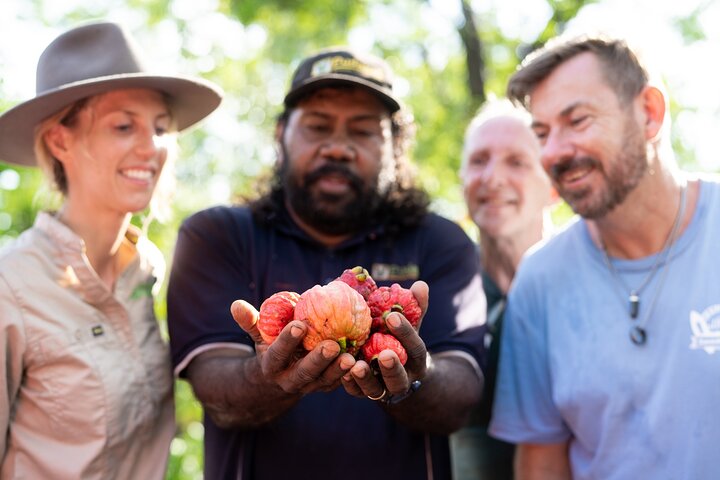 Kakadu's Best Aboriginal Cultural Day Trip from Darwin