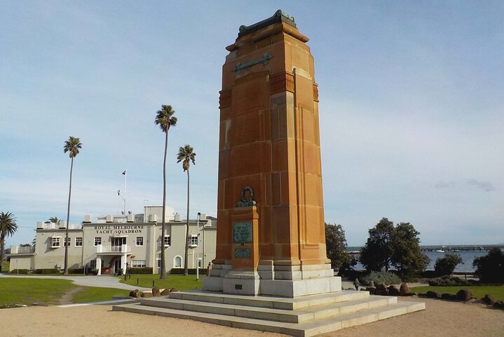 Melbourne (St Kilda) Scavenger Hunt and Sights Self-Guided Tour