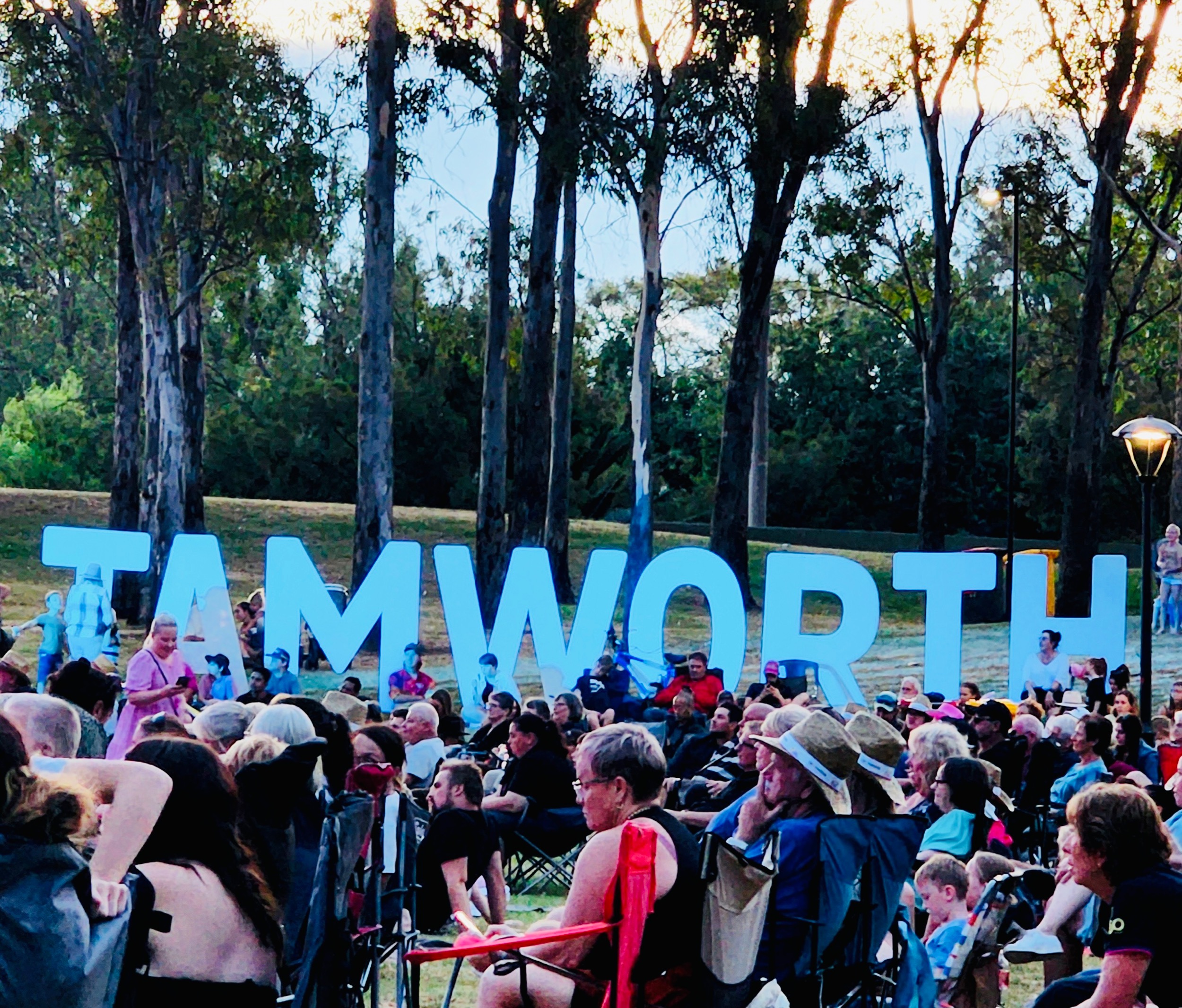 TAMWORTH COUNTRY MUSIC FESTIVAL TOUR WITH SKY ROAD TRAIL