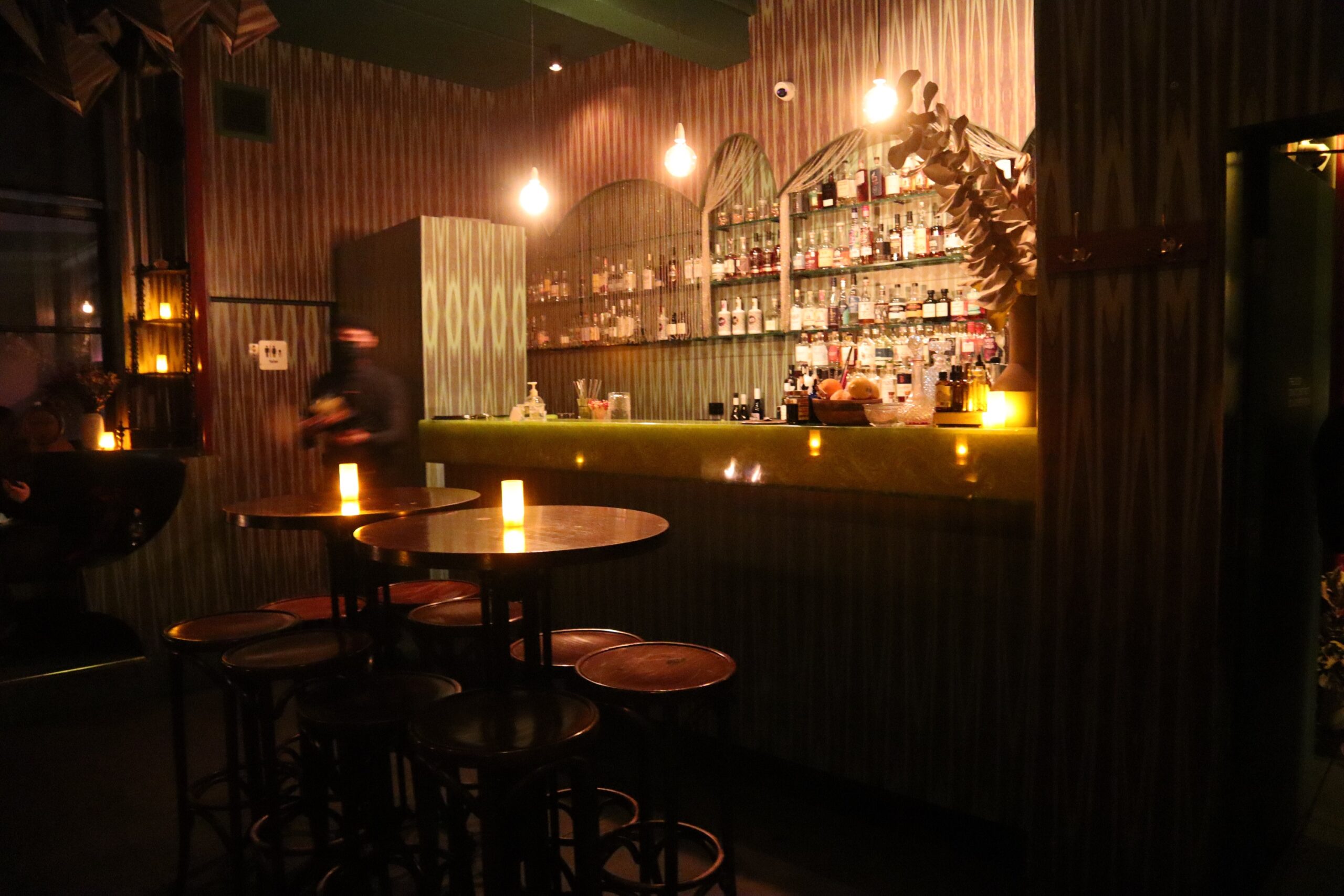 Melbourne Hidden Bar and Cocktail Tour