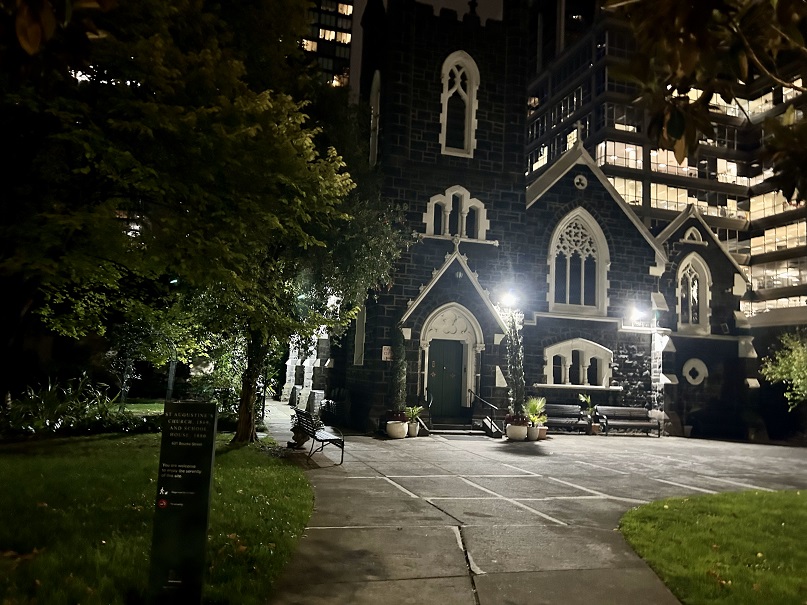 MELBOURNE Spirits and Ales Haunted Pub Tour!