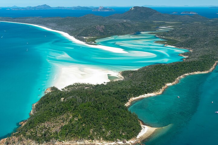 Whitehaven From Above - 30 minute Whitsunday Helicopter Tour, Australia ...