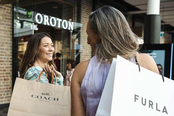 Sydney Outlet Shopping and Lunch Package