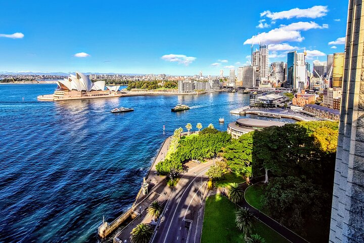 Quay People: Private Sydney Harbour Walking Tour