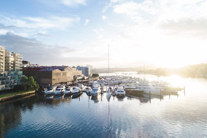 Sydney Outlet Shopping and Lunch Package