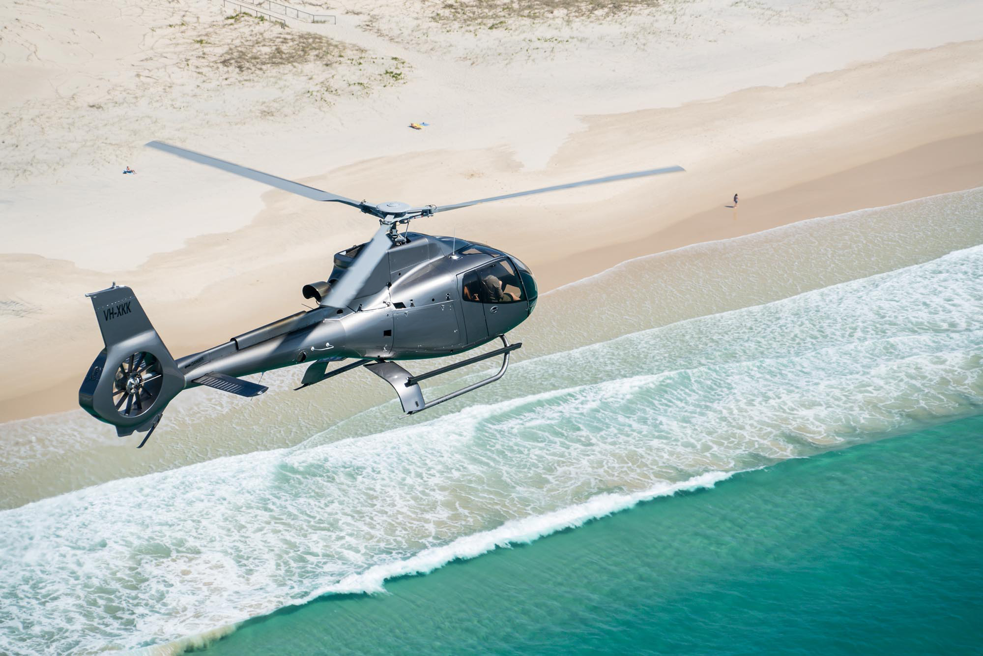 Tour 12 – North & South Stradbroke Island Scenic VIP Helicopter Experience