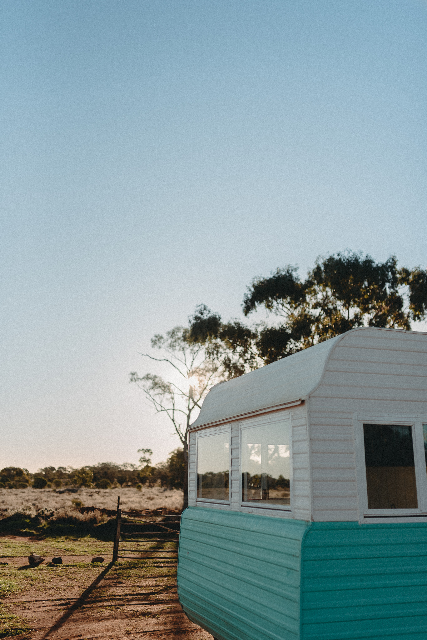 Glamping “Saltbush” Retro Van – 2 Nights