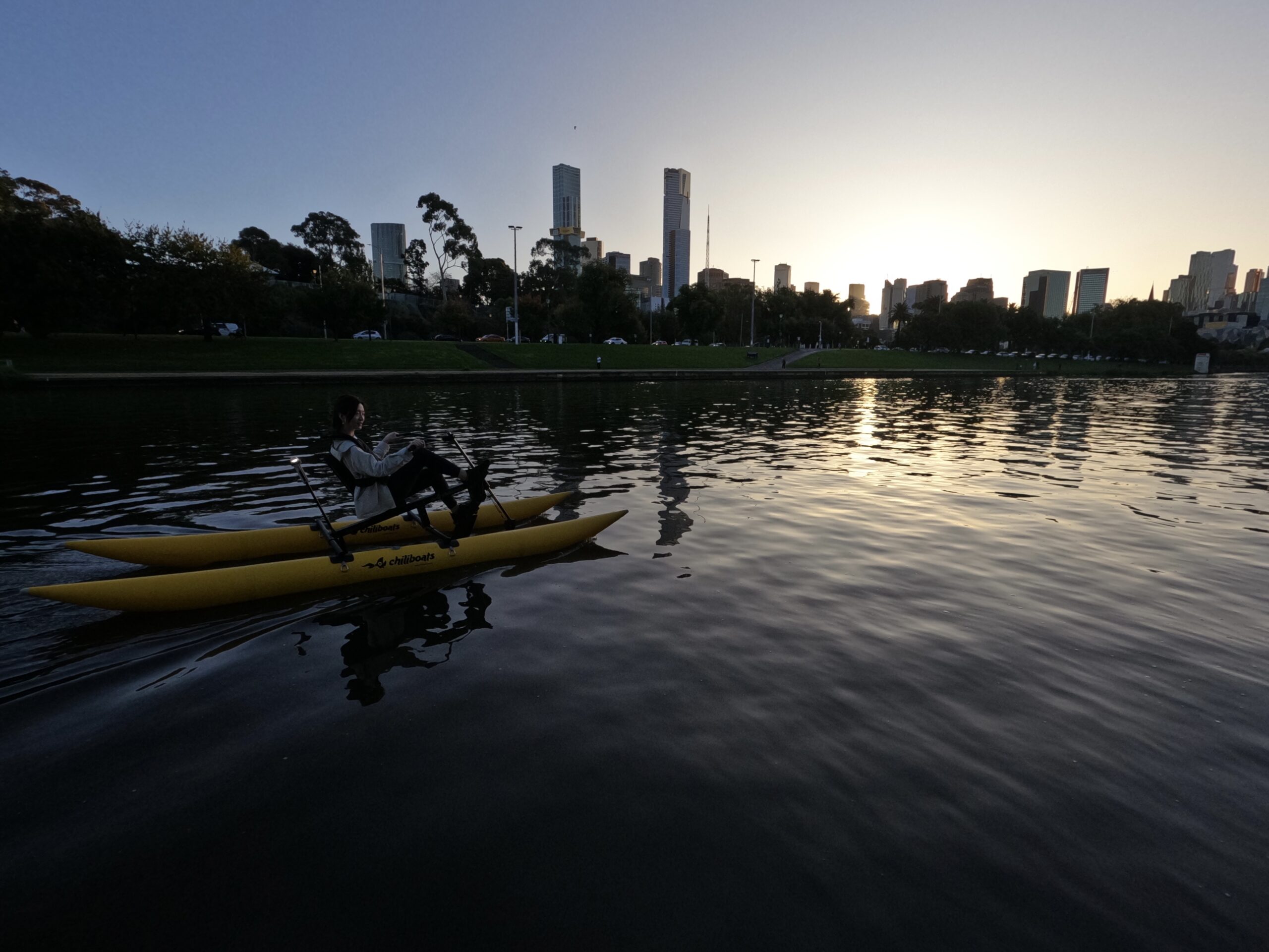 Yarra River Twilight Upright Waterbike Tour