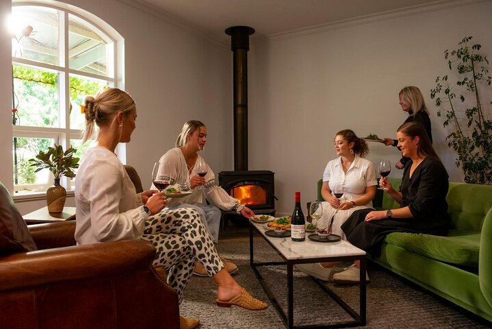 Half-Day Wine Trail and Food Tasting in Barossa Valley
