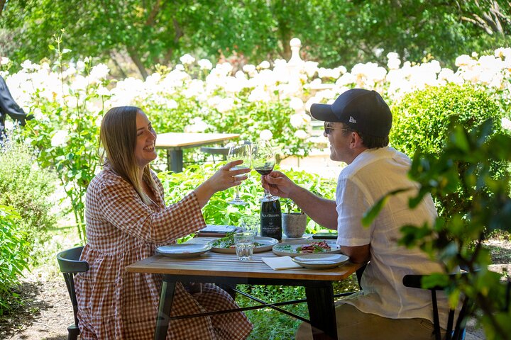 Half-Day Wine Trail and Food Tasting in Barossa Valley
