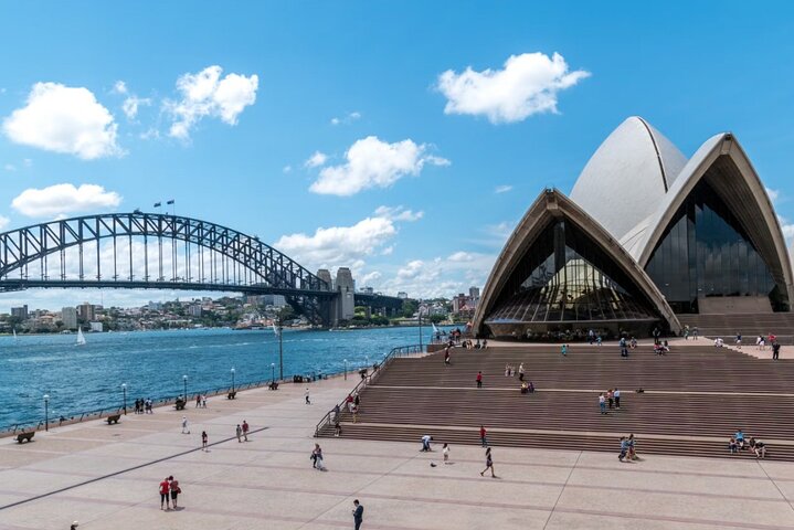 Full-Day Private Guided Tour in Sydney