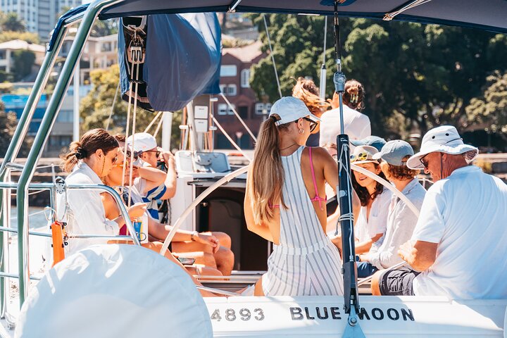 Half Day Yacht Tour on Sydney Harbour Yacht Cruise