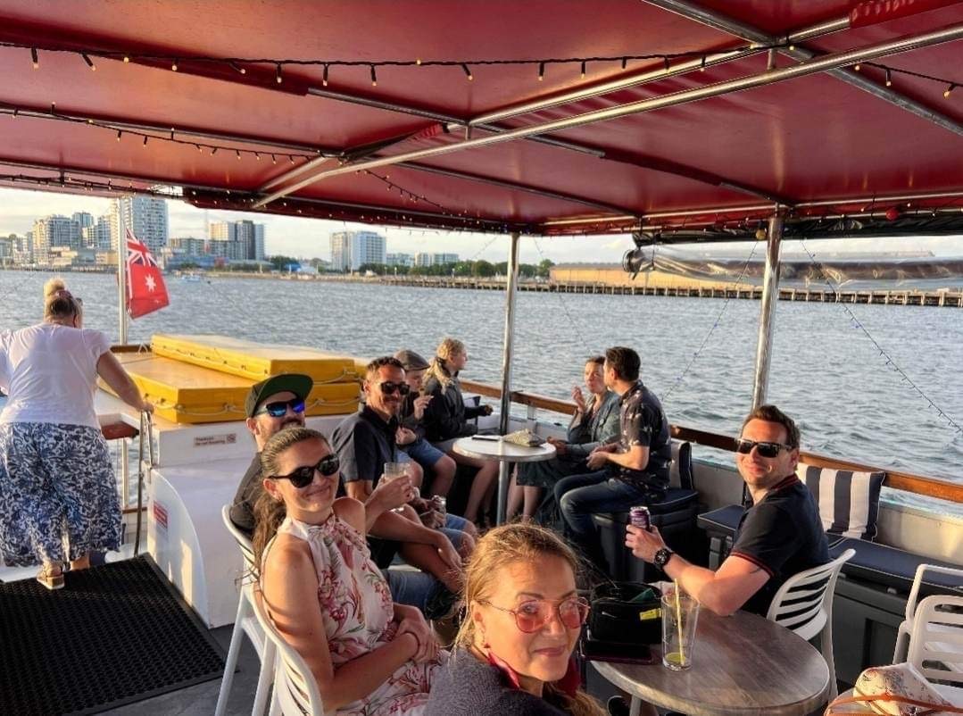 CITY LIGHTS DINNER CRUISE