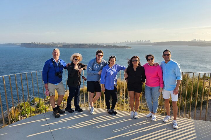 Full Day Chef-Led Sydney Beaches and Aussie Food Tour