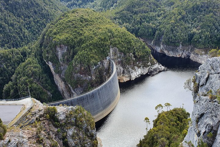 Lake Pedder Wilderness and Gordon Dam Small Group Tour