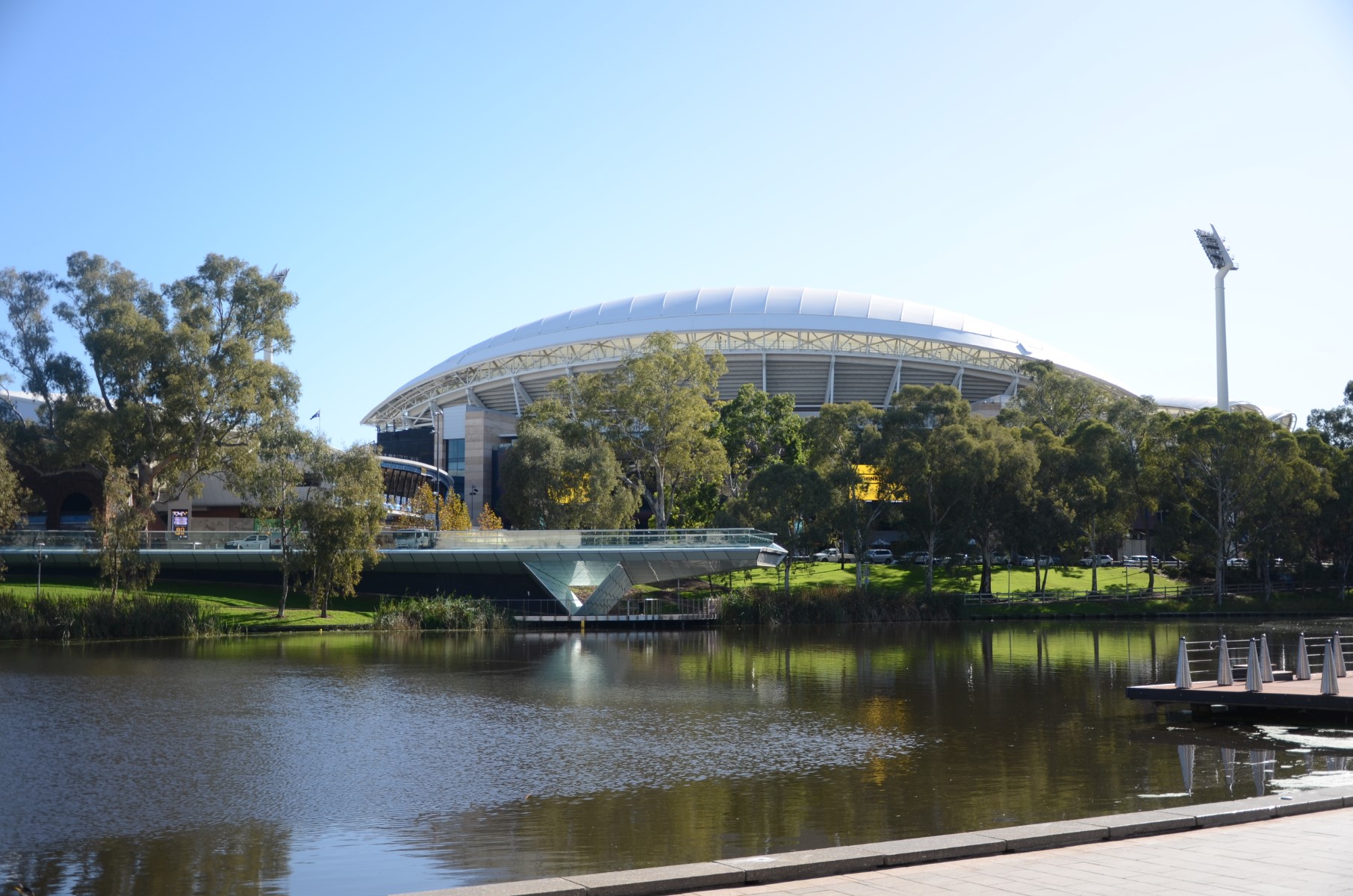 eBike Tour: Adelaide Riverbank and Park Lands