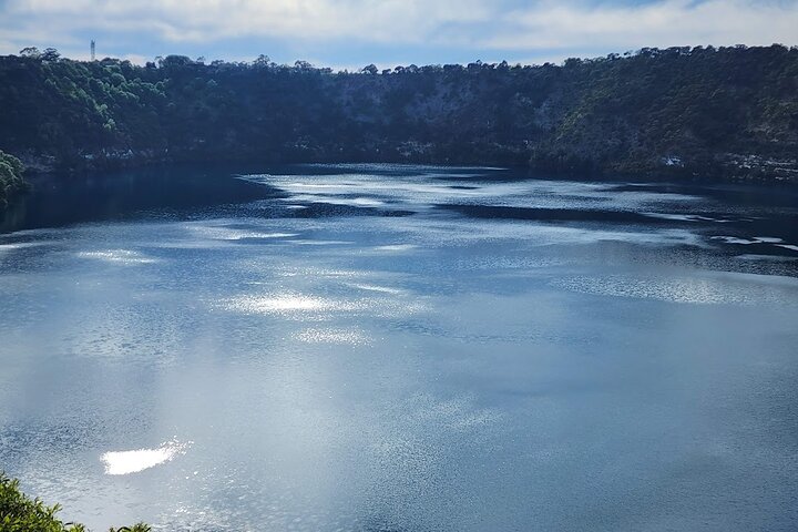 2 Day Tour. Adelaide to Mt Gambier and Return