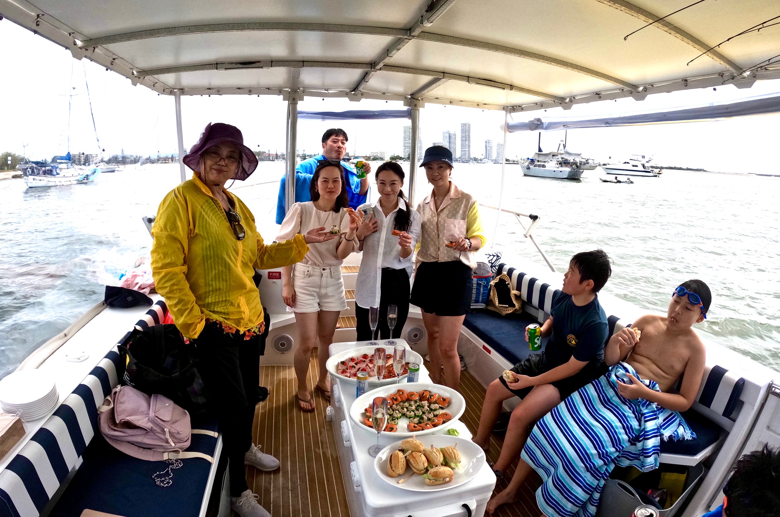 'Day Out on the Water' 4 hour PRIVATE LUNCH CHARTER' - Pickup from Marina Mirage, Pelican Beach (Main Beach), Marriott or Appel Park Surfers Paradise.