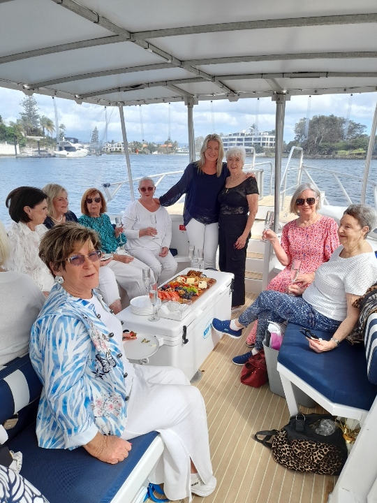 'Day Out on the Water' 4 hour PRIVATE LUNCH CHARTER' - Pickup from Marina Mirage, Pelican Beach (Main Beach), Marriott or Appel Park Surfers Paradise.