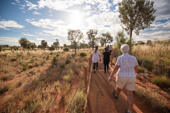 3-Day Uluru & Kings Canyon Express From Alice Springs